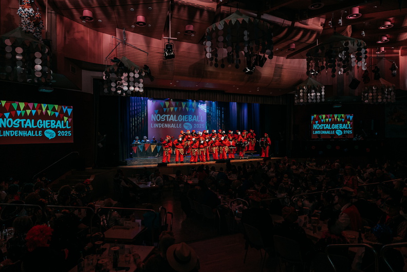 Nostalgieball2025 (163) (761 Besuche) Nostalgieball2025 (163)